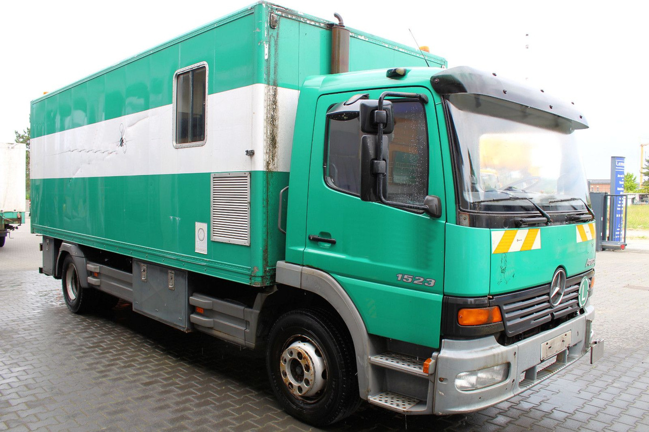 Mercedes-Benz Atego 1523 4x2 Koffer +AHK kein 1517 1518 1528 - Камион фургон: снимка 1 Mercedes-Benz Atego 1523 4x2 Koffer +AHK kein 1517 1518 1528 - Камион фургон: снимка 1