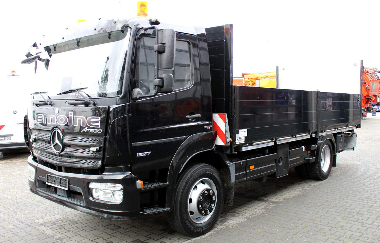 Mercedes-Benz Atego 1527 4x2 Pritsche + Ladebordwand - Бордови камион: снимка 2 Mercedes-Benz Atego 1527 4x2 Pritsche + Ladebordwand - Бордови камион: снимка 2