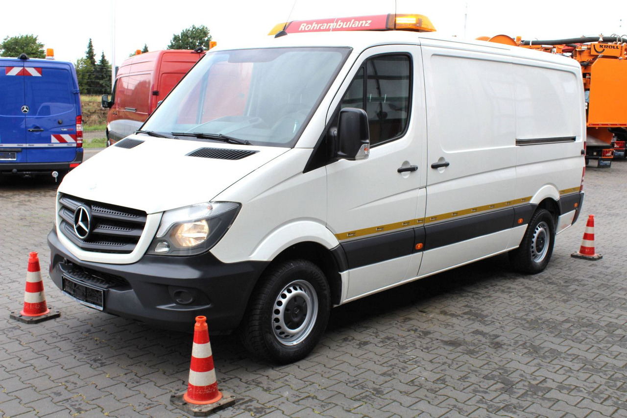 Mercedes-Benz Sprinter 316 CDI + Leistikow 1m³ HD-Spüler 3,5t - Каналопочистваща машина: снимка 2 Mercedes-Benz Sprinter 316 CDI + Leistikow 1m³ HD-Spüler 3,5t - Каналопочистваща машина: снимка 2