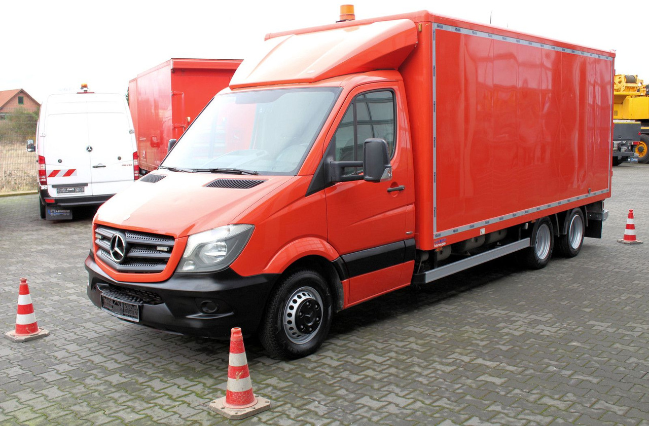 Mercedes-Benz Sprinter 719 V6 CDI 2m³HD-Spül+IBAK TV-Kanal 3D - Каналопочистваща машина: снимка 3 Mercedes-Benz Sprinter 719 V6 CDI 2m³HD-Spül+IBAK TV-Kanal 3D - Каналопочистваща машина: снимка 3
