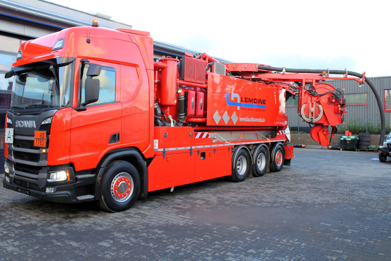 Scania R450 8x4 Kroll 19m³ W-Rückgewinner Kombi-HD +ADR - Каналопочистваща машина: снимка 2 Scania R450 8x4 Kroll 19m³ W-Rückgewinner Kombi-HD +ADR - Каналопочистваща машина: снимка 2