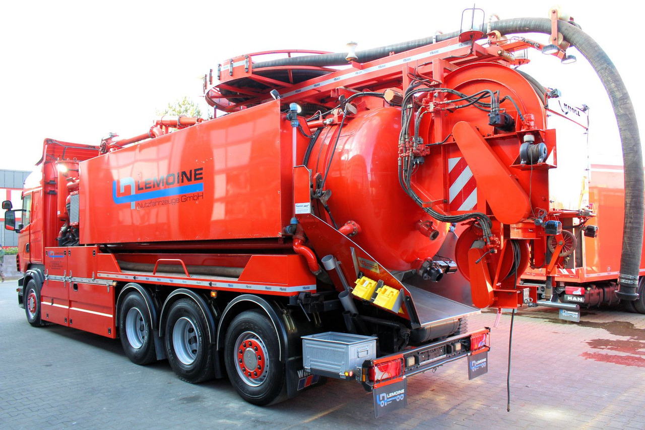 Scania R560 V8 8x4 Kroll 20m³ WRG 2x HD-Pumpe 620 Liter - Каналопочистваща машина: снимка 5 Scania R560 V8 8x4 Kroll 20m³ WRG 2x HD-Pumpe 620 Liter - Каналопочистваща машина: снимка 5