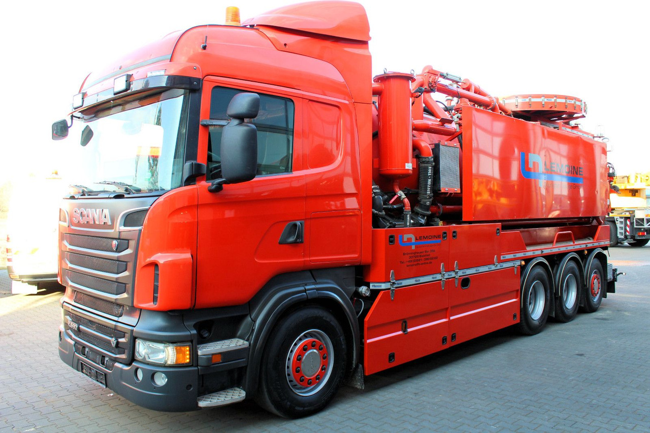 Scania R560 V8 8x4 Kroll 20m³ WRG 2x HD-Pumpe 620 Liter - Каналопочистваща машина: снимка 4 Scania R560 V8 8x4 Kroll 20m³ WRG 2x HD-Pumpe 620 Liter - Каналопочистваща машина: снимка 4
