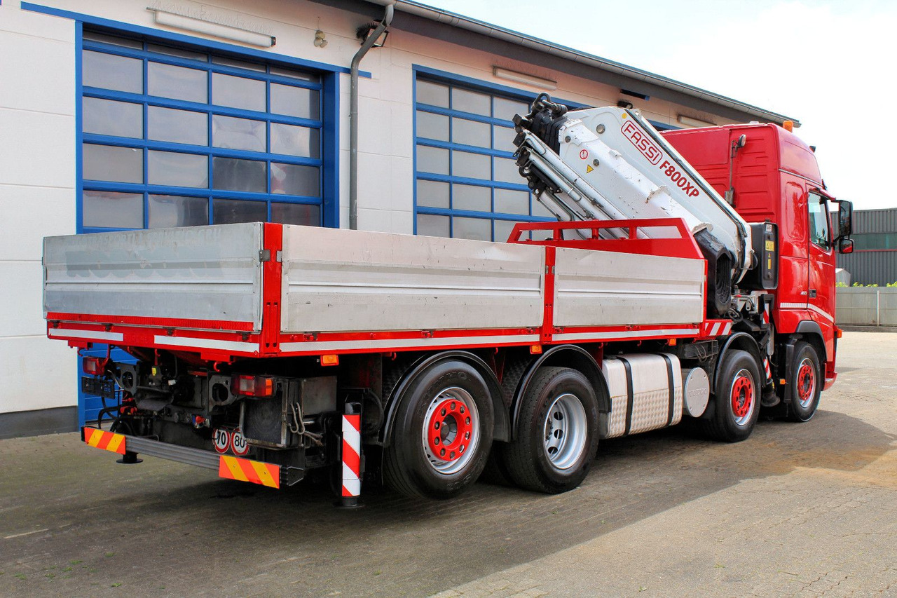 Volvo 480 8x2 Pritsche + FASSI F800XP Kran 6x - Бордови камион, Камион с кран: снимка 2 Volvo 480 8x2 Pritsche + FASSI F800XP Kran 6x - Бордови камион, Камион с кран: снимка 2