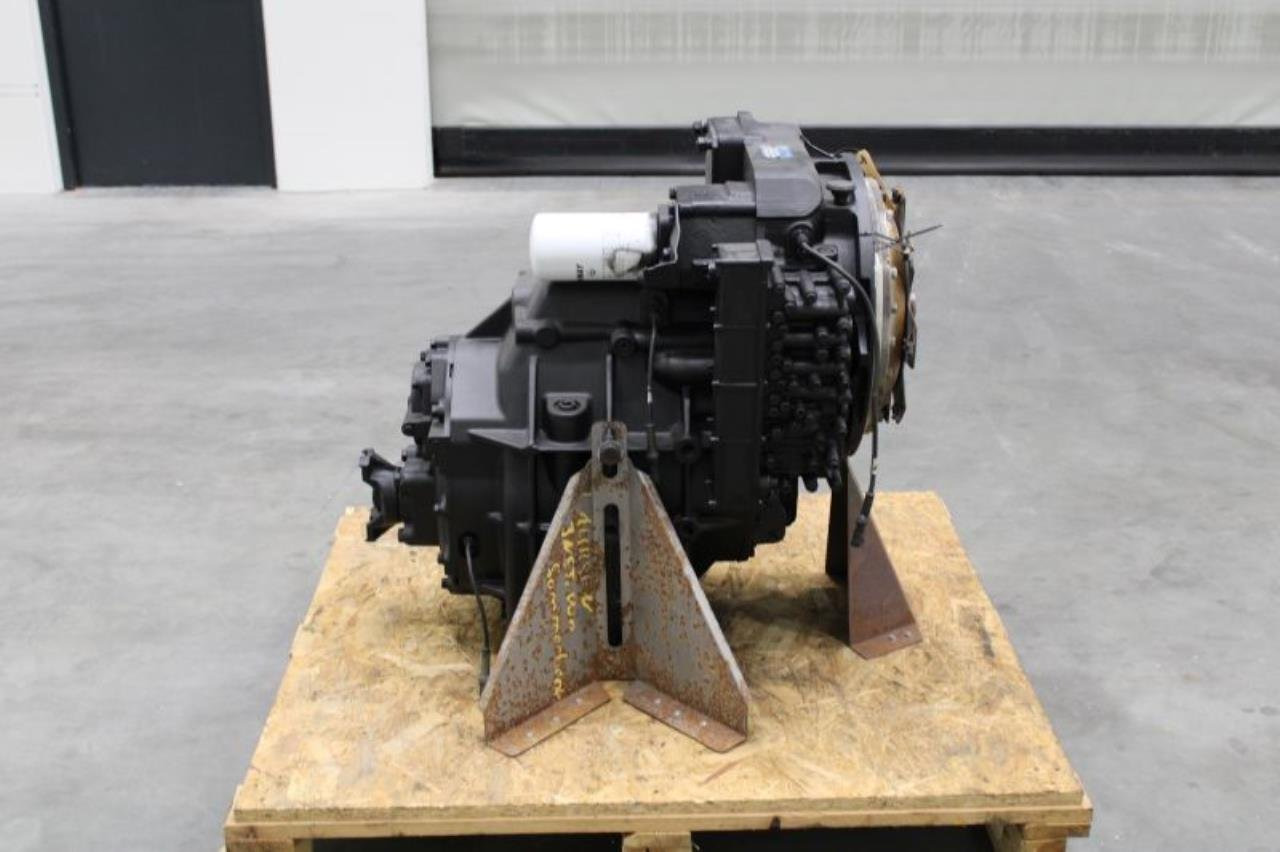 Dana 13.9TE10313-20 - Трансмисия за Подемно-транспортна техника: снимка 2 Dana 13.9TE10313-20 - Трансмисия за Подемно-транспортна техника: снимка 2