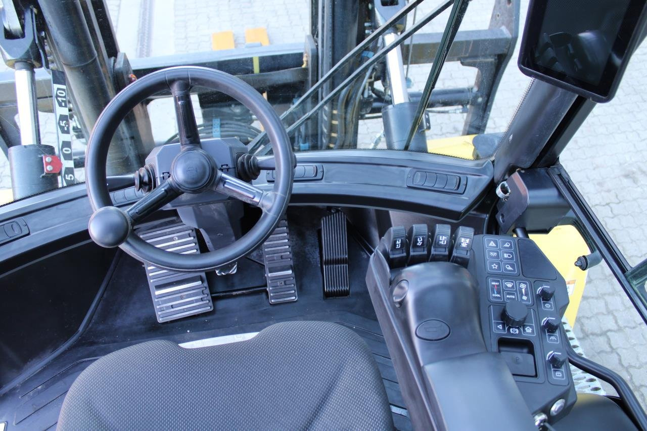 Hyster H12XD6 - Дизелов мотокар: снимка 4 Hyster H12XD6 - Дизелов мотокар: снимка 4