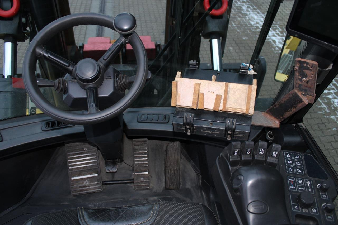 Hyster H16.00XD-12 - Дизелов мотокар: снимка 4 Hyster H16.00XD-12 - Дизелов мотокар: снимка 4