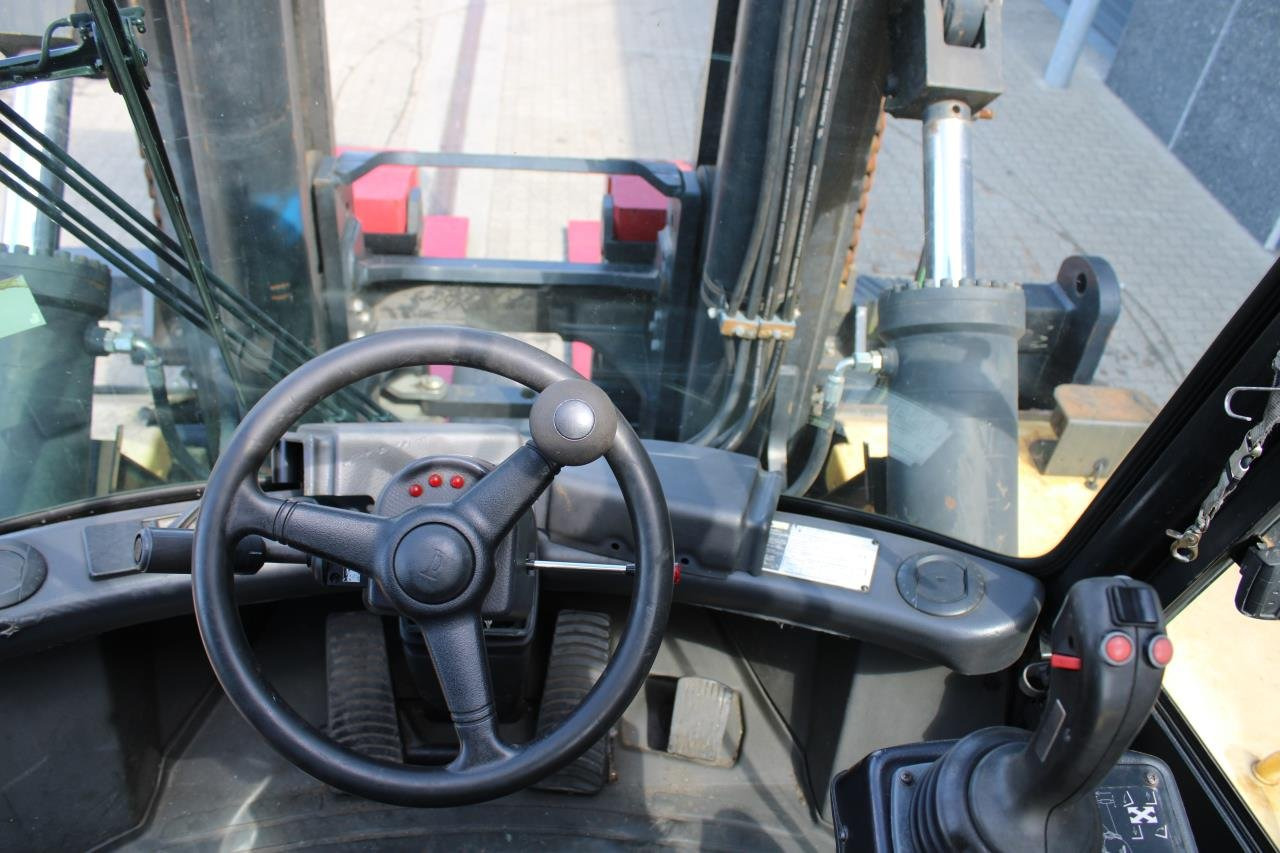 Hyster H28.00XM-16CH - Дизелов мотокар: снимка 4 Hyster H28.00XM-16CH - Дизелов мотокар: снимка 4