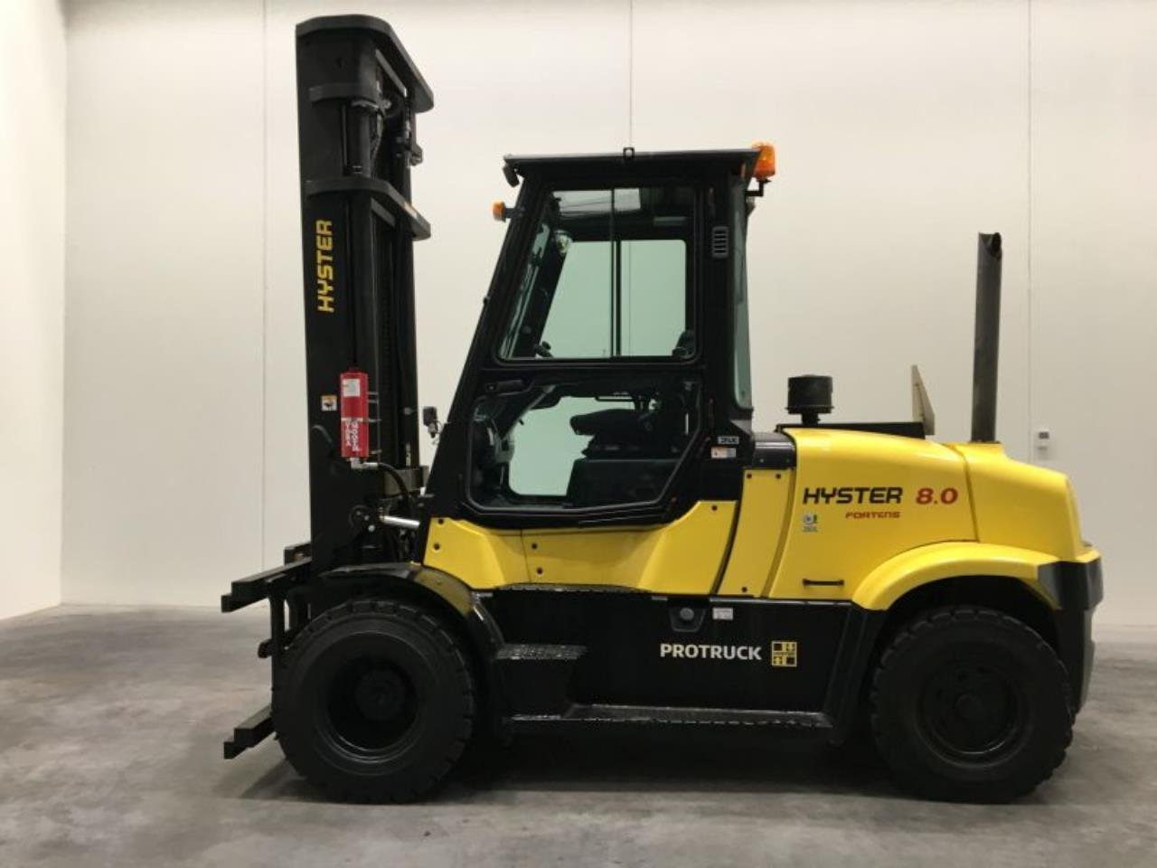 Hyster H8.0FT-6 - Контейнерен товарач: снимка 1 Hyster H8.0FT-6 - Контейнерен товарач: снимка 1