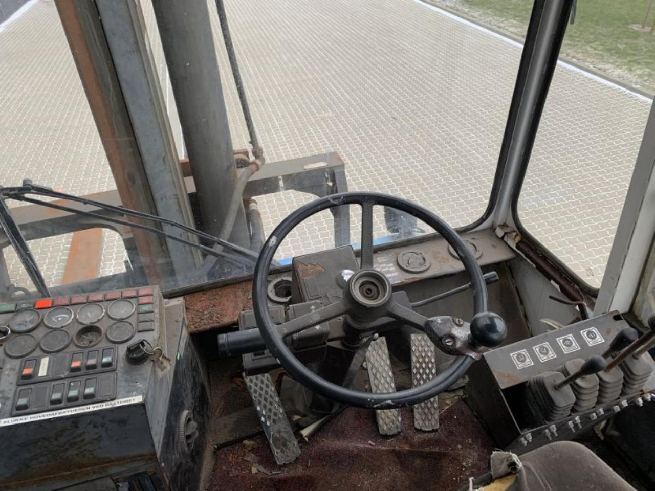 Kalmar DCB32-1200 - Дизелов мотокар: снимка 4 Kalmar DCB32-1200 - Дизелов мотокар: снимка 4