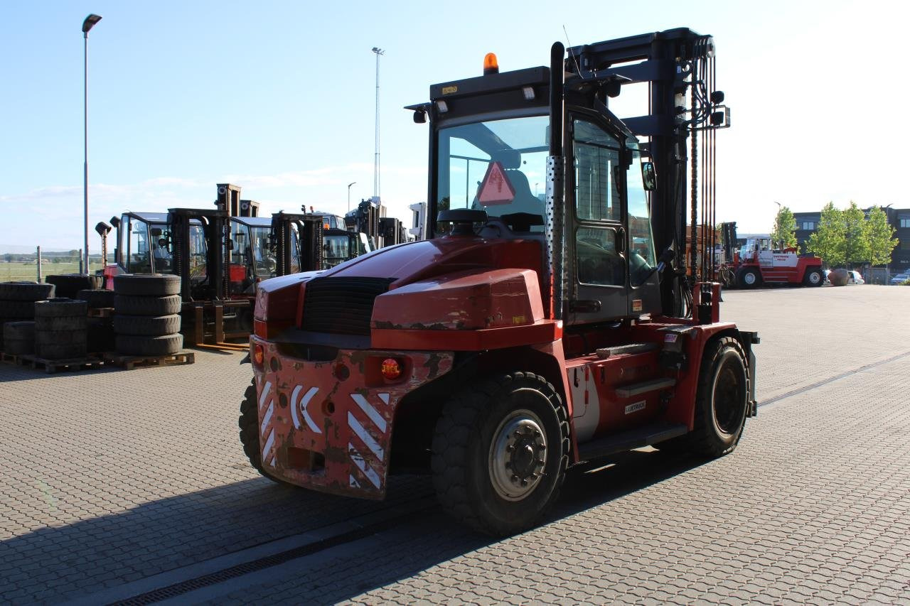 Kalmar DCE100-6 - Дизелов мотокар: снимка 3 Kalmar DCE100-6 - Дизелов мотокар: снимка 3