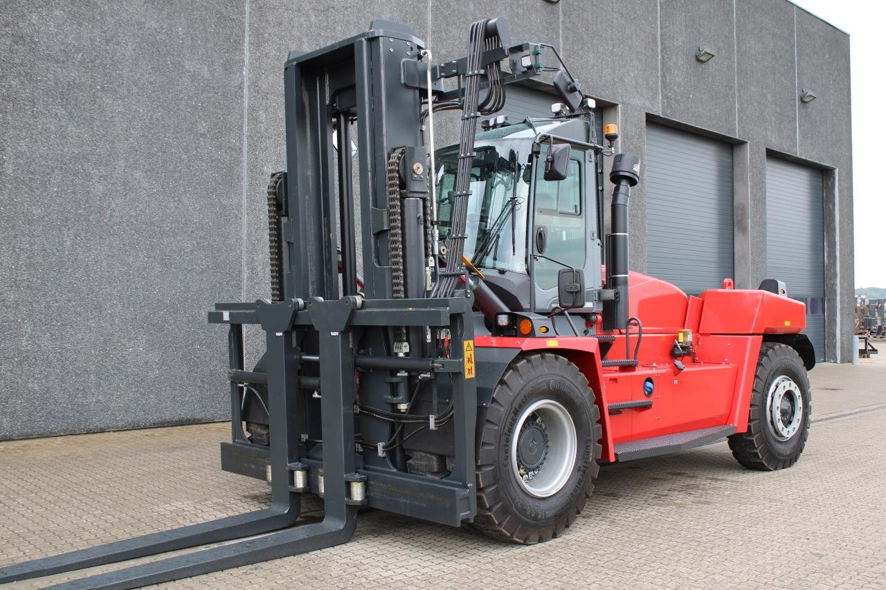 Kalmar DCG250-12 - Дизелов мотокар: снимка 2 Kalmar DCG250-12 - Дизелов мотокар: снимка 2
