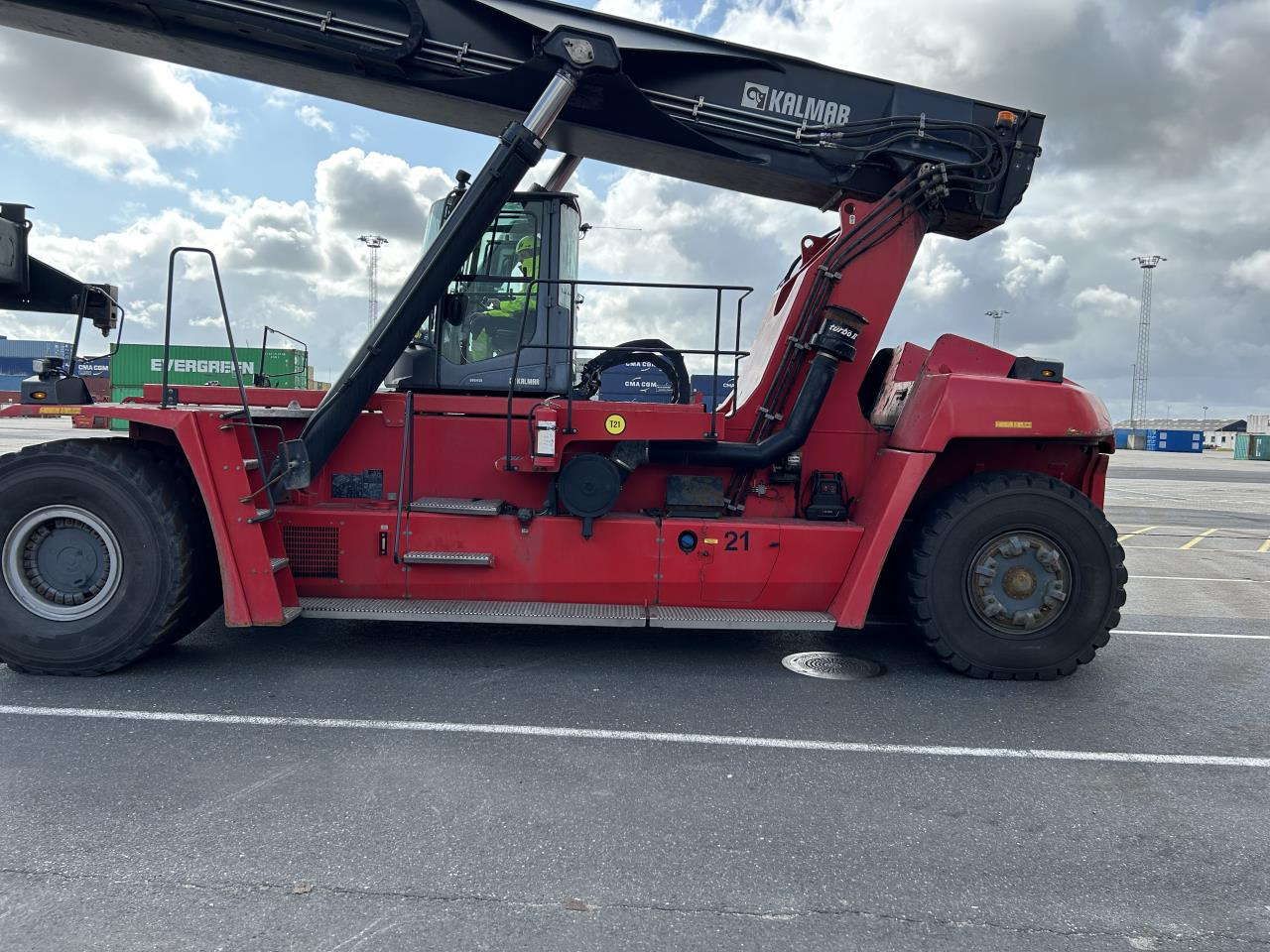 Kalmar DRG450-65S5 - Ричстакер: снимка 1 Kalmar DRG450-65S5 - Ричстакер: снимка 1