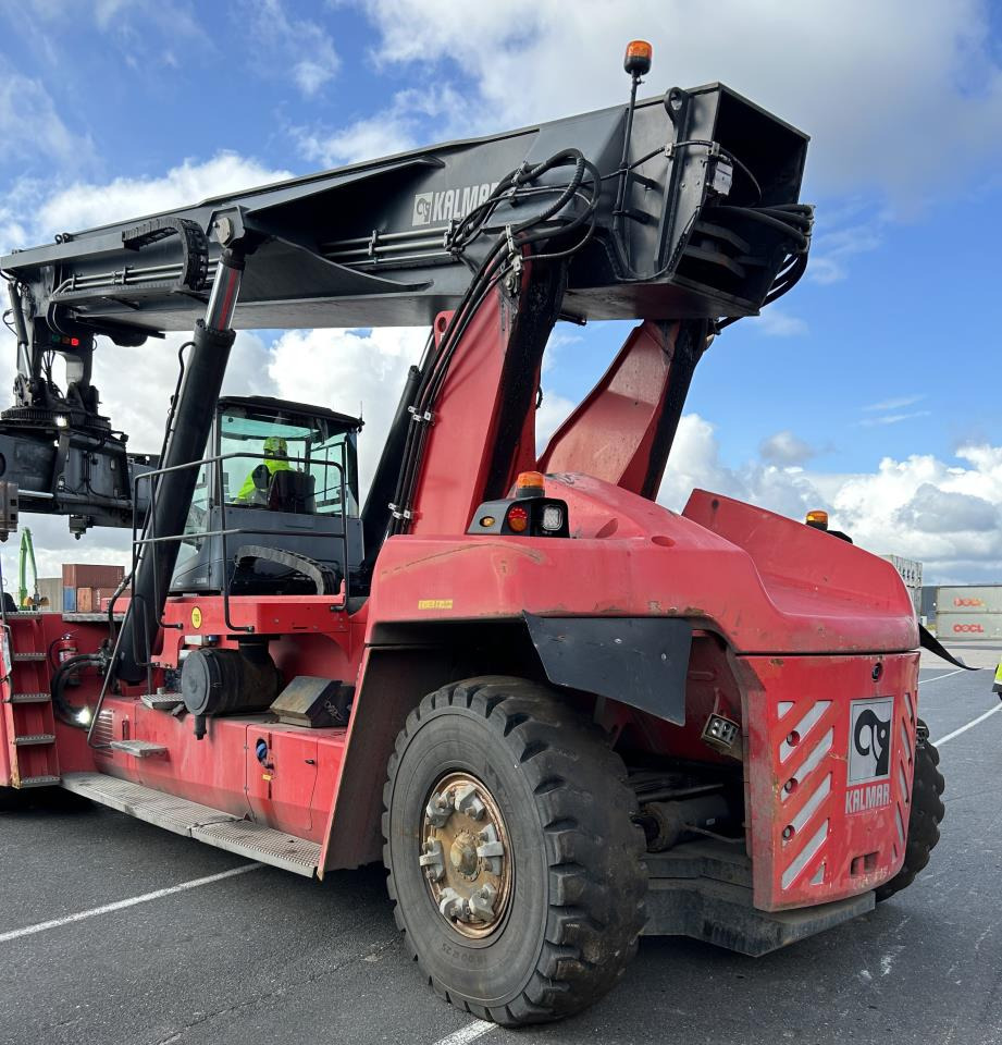 Kalmar DRG450-65S5 - Ричстакер: снимка 3 Kalmar DRG450-65S5 - Ричстакер: снимка 3