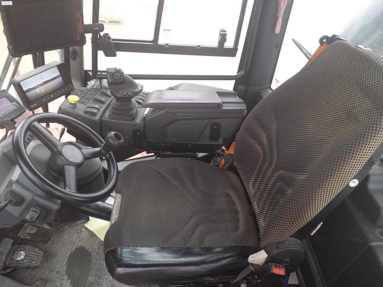 Kalmar DRG450-75C5XS - Ричстакер: снимка 4 Kalmar DRG450-75C5XS - Ричстакер: снимка 4