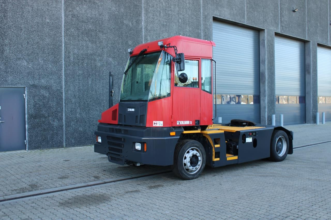 Kalmar T2I 4X2 - Терминален влекач: снимка 2 Kalmar T2I 4X2 - Терминален влекач: снимка 2