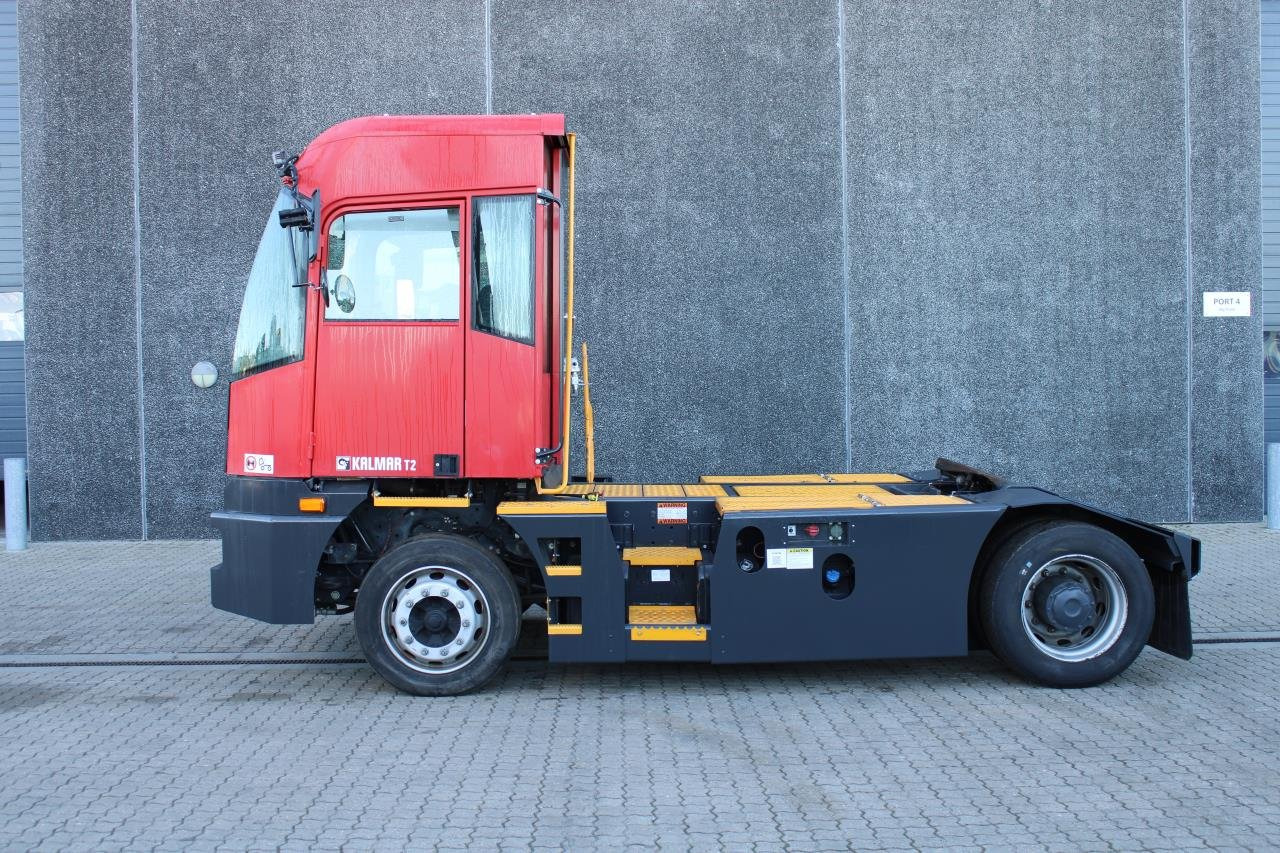 Kalmar T2I 4X2 - Терминален влекач: снимка 1 Kalmar T2I 4X2 - Терминален влекач: снимка 1