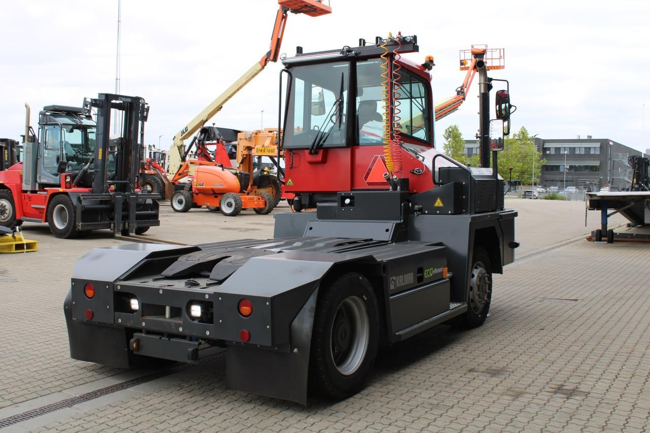 Kalmar TRL618I 4X4 - Терминален влекач: снимка 3 Kalmar TRL618I 4X4 - Терминален влекач: снимка 3