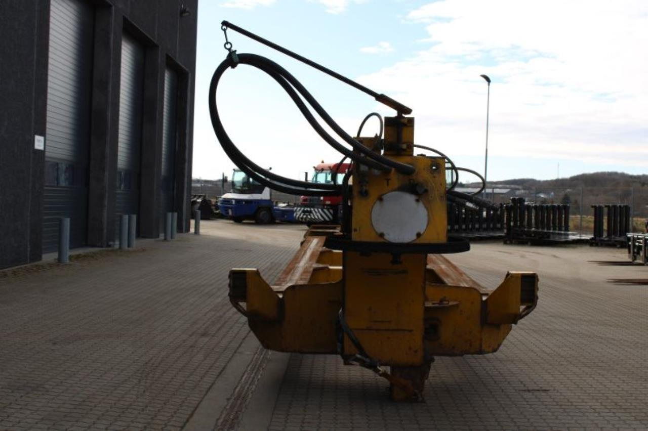 Liftec LTH90 - Рол трейлер: снимка 4 Liftec LTH90 - Рол трейлер: снимка 4