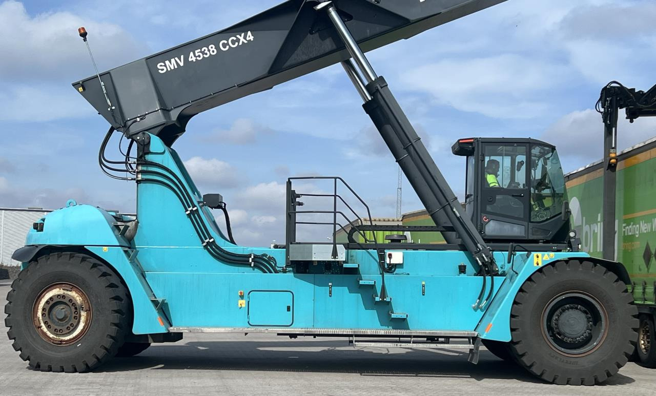 SMV 4538 CCX4 - Ричстакер: снимка 2 SMV 4538 CCX4 - Ричстакер: снимка 2