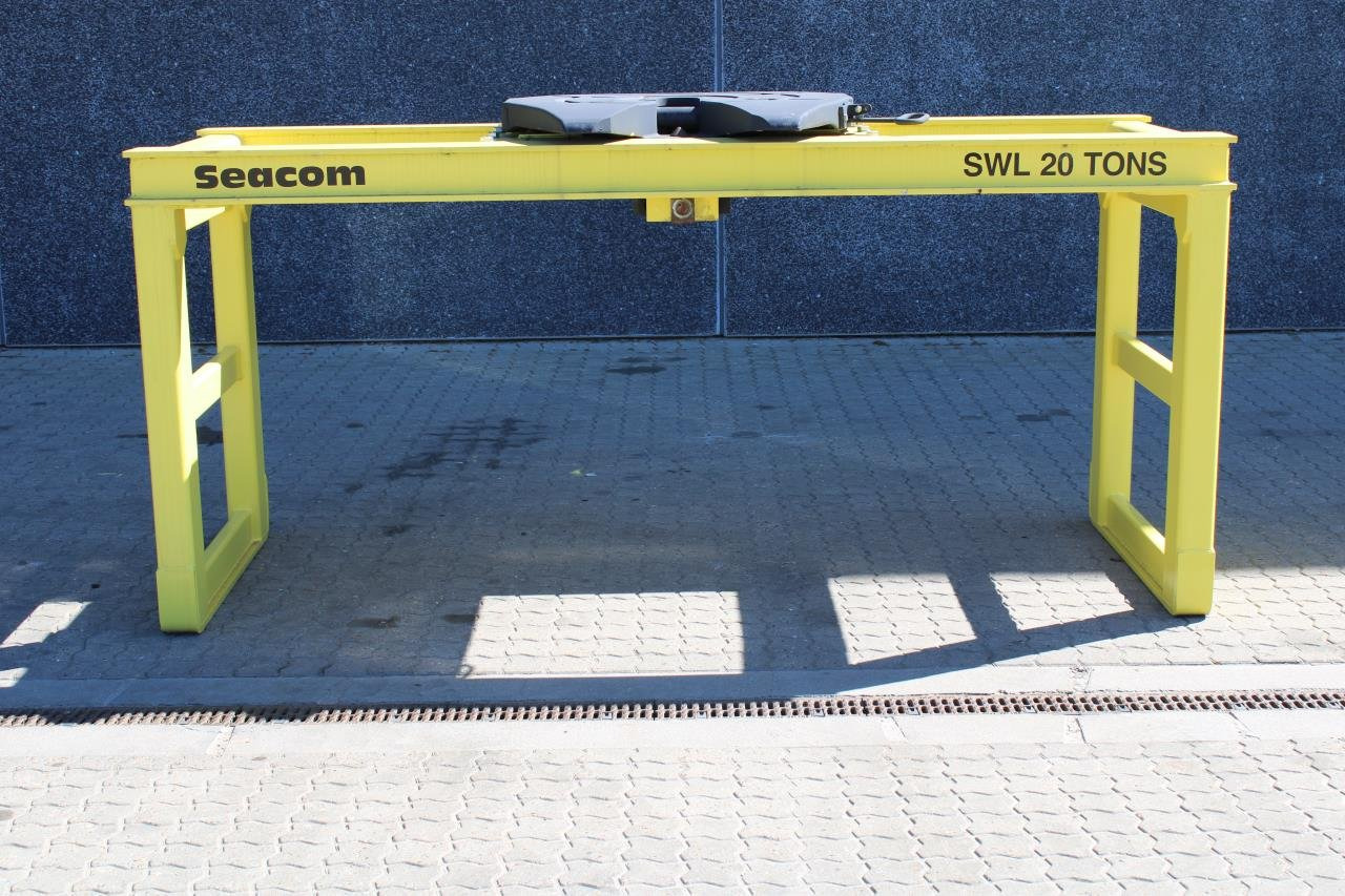 Seacom TRESTLE 20T - Пристанищно оборудване: снимка 1 Seacom TRESTLE 20T - Пристанищно оборудване: снимка 1