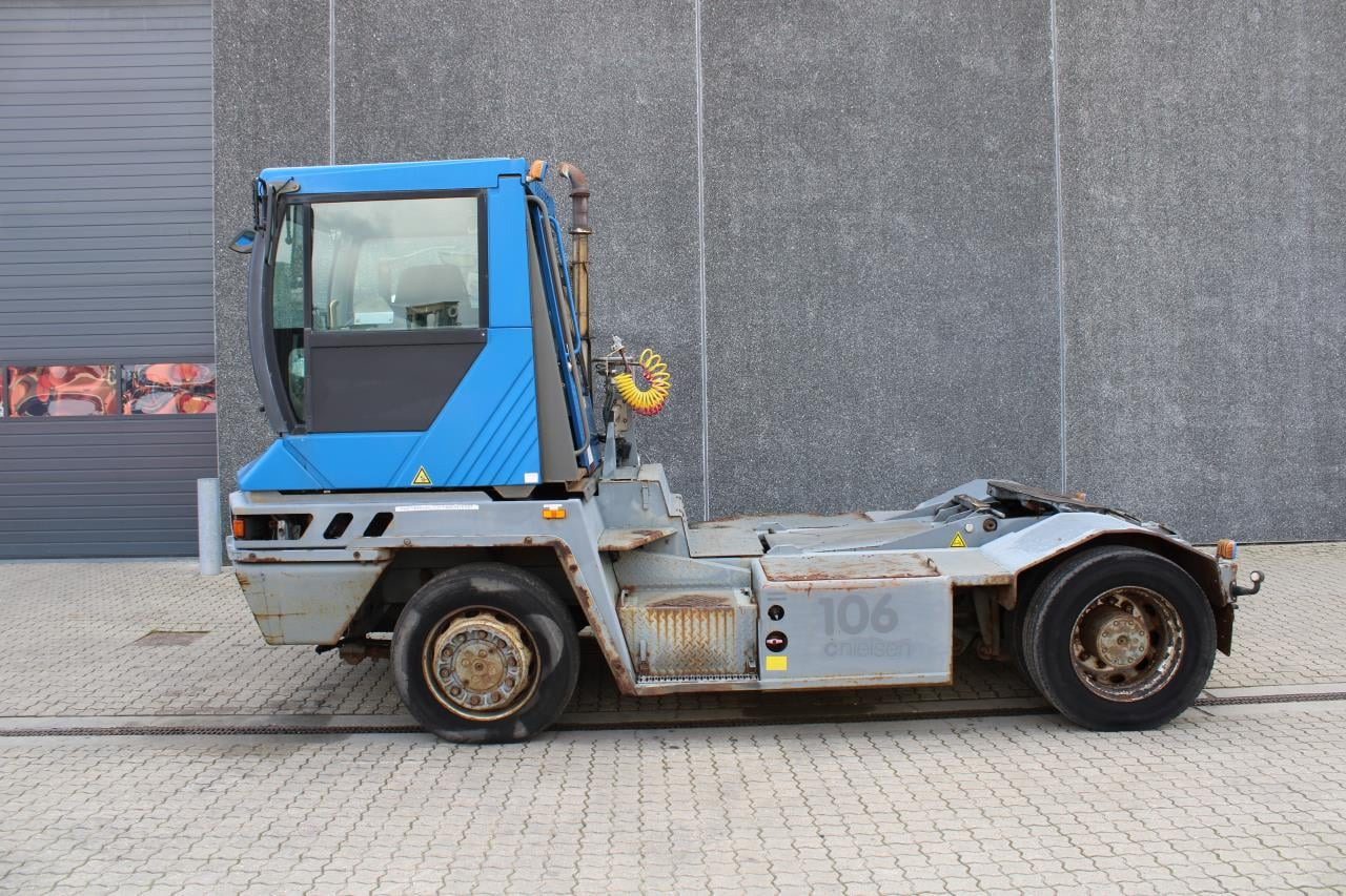 Terberg RT222 - Терминален влекач: снимка 1 Terberg RT222 - Терминален влекач: снимка 1