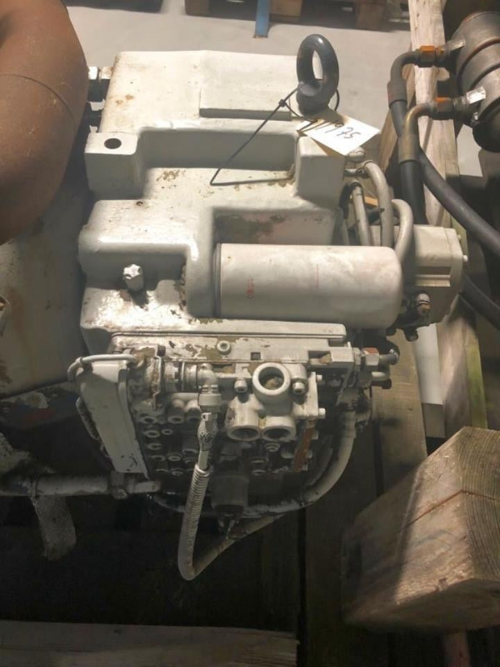ZF 6WG211 - Трансмисия за Подемно-транспортна техника: снимка 3 ZF 6WG211 - Трансмисия за Подемно-транспортна техника: снимка 3