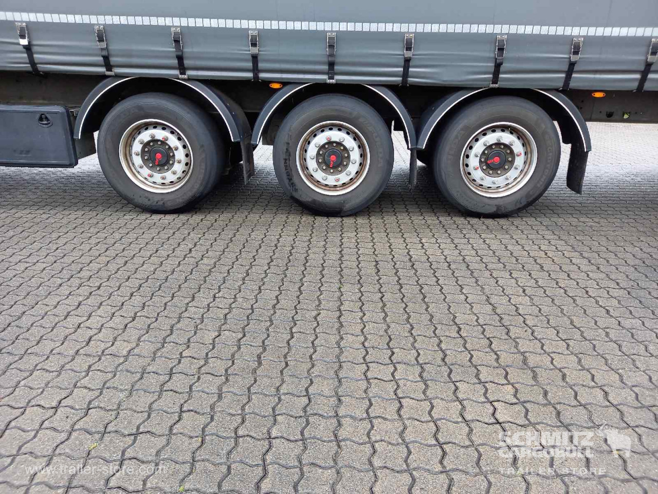 FLIEGL Auflieger Curtainsider Coil - Брезентово полуремарке: снимка 4 FLIEGL Auflieger Curtainsider Coil - Брезентово полуремарке: снимка 4