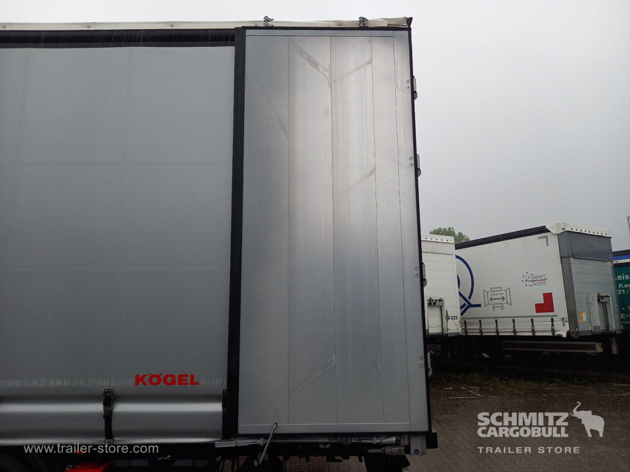 KOEGEL Auflieger Curtainsider Mega - Брезентово полуремарке: снимка 3 KOEGEL Auflieger Curtainsider Mega - Брезентово полуремарке: снимка 3