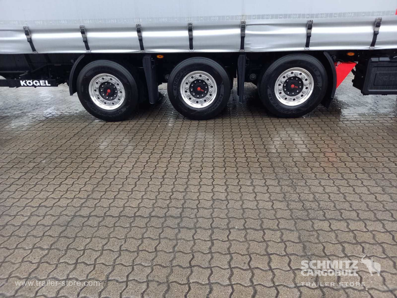 KOEGEL Auflieger Curtainsider Mega - Брезентово полуремарке: снимка 5 KOEGEL Auflieger Curtainsider Mega - Брезентово полуремарке: снимка 5