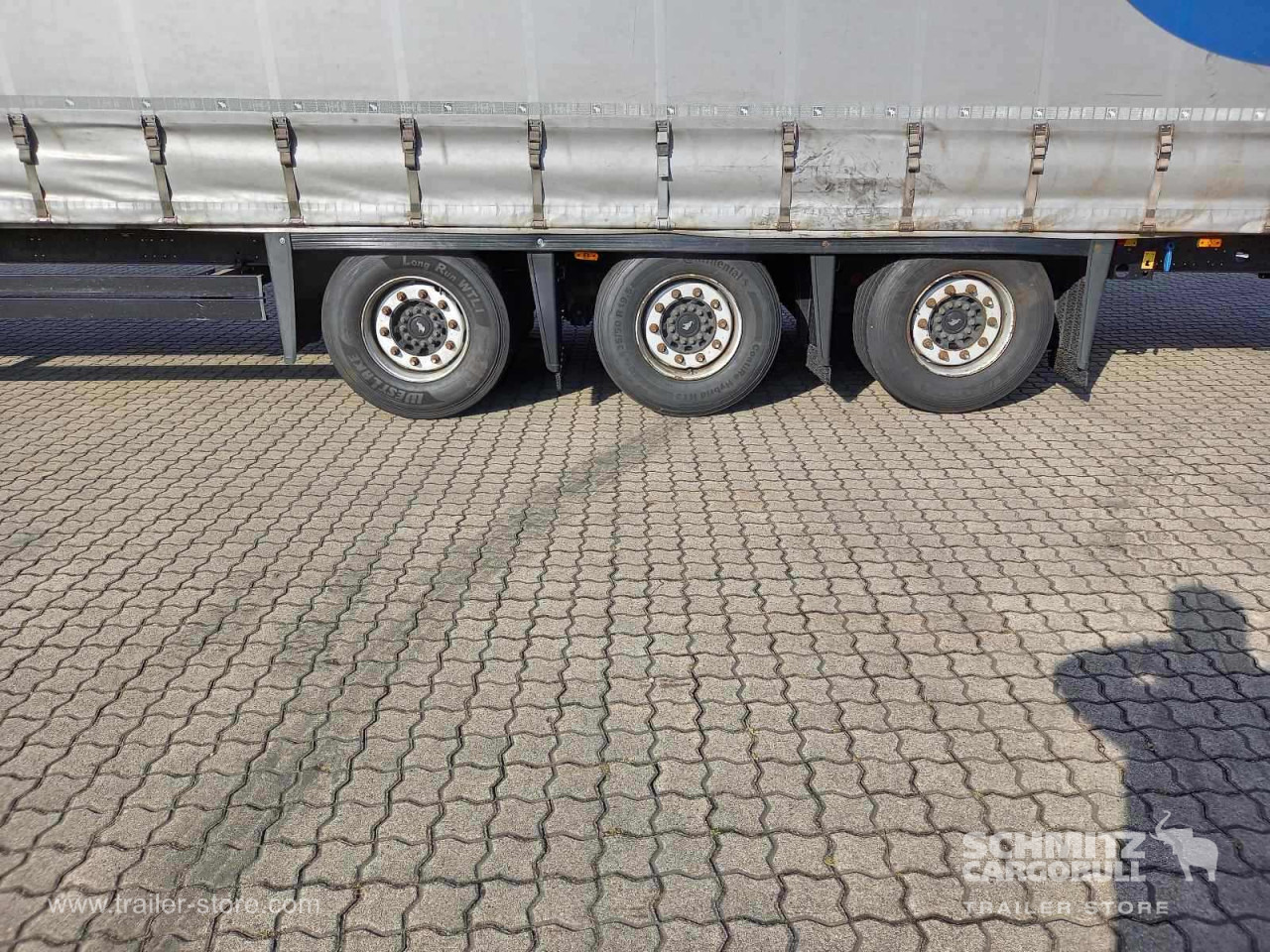 SCHMITZ Auflieger Curtainsider Mega - Брезентово полуремарке: снимка 3 SCHMITZ Auflieger Curtainsider Mega - Брезентово полуремарке: снимка 3
