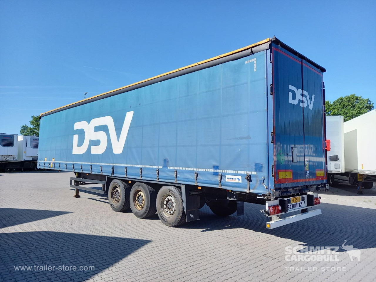 SCHMITZ Auflieger Curtainsider Standard - Брезентово полуремарке: снимка 4 SCHMITZ Auflieger Curtainsider Standard - Брезентово полуремарке: снимка 4