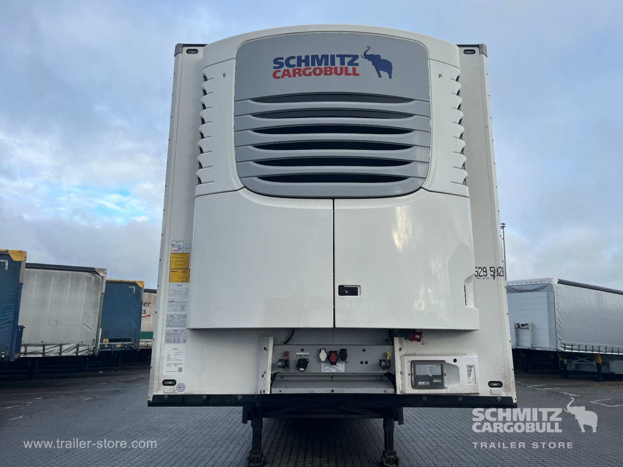 SCHMITZ Auflieger Tiefkühler Standard Double deck - Изотермичен полуремарке: снимка 2 SCHMITZ Auflieger Tiefkühler Standard Double deck - Изотермичен полуремарке: снимка 2
