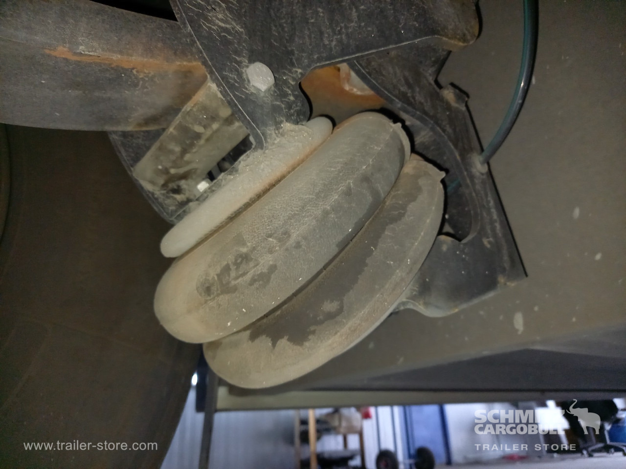 SCHMITZ Auflieger Tiefkühler Standard Double deck - Изотермичен полуремарке: снимка 3 SCHMITZ Auflieger Tiefkühler Standard Double deck - Изотермичен полуремарке: снимка 3