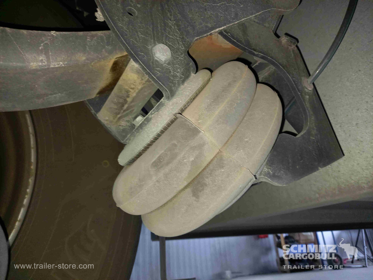 SCHMITZ Auflieger Tiefkühler Standard Double deck - Изотермичен полуремарке: снимка 3 SCHMITZ Auflieger Tiefkühler Standard Double deck - Изотермичен полуремарке: снимка 3