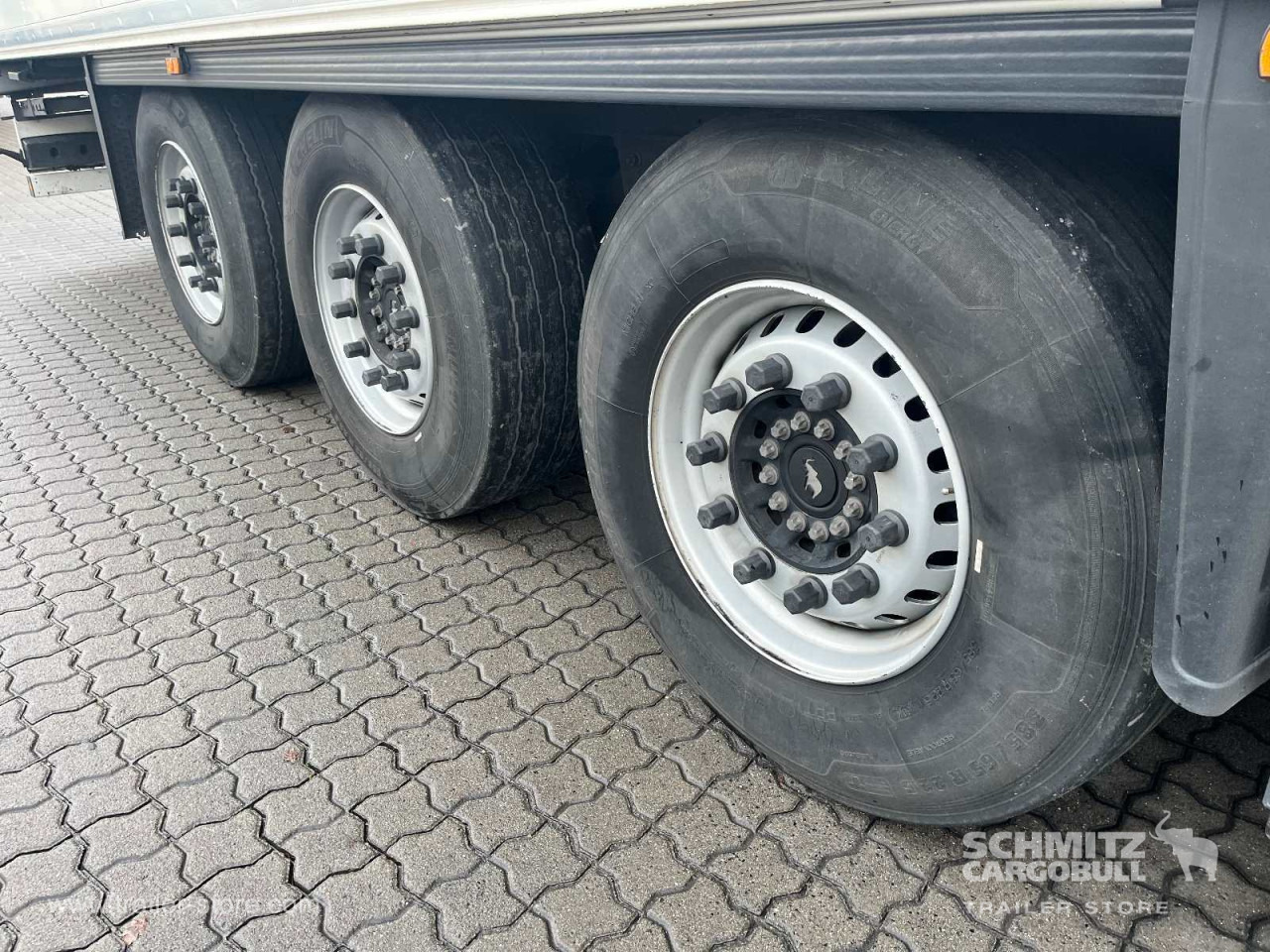 SCHMITZ Auflieger Tiefkühler Standard Double deck - Изотермичен полуремарке: снимка 5 SCHMITZ Auflieger Tiefkühler Standard Double deck - Изотермичен полуремарке: снимка 5