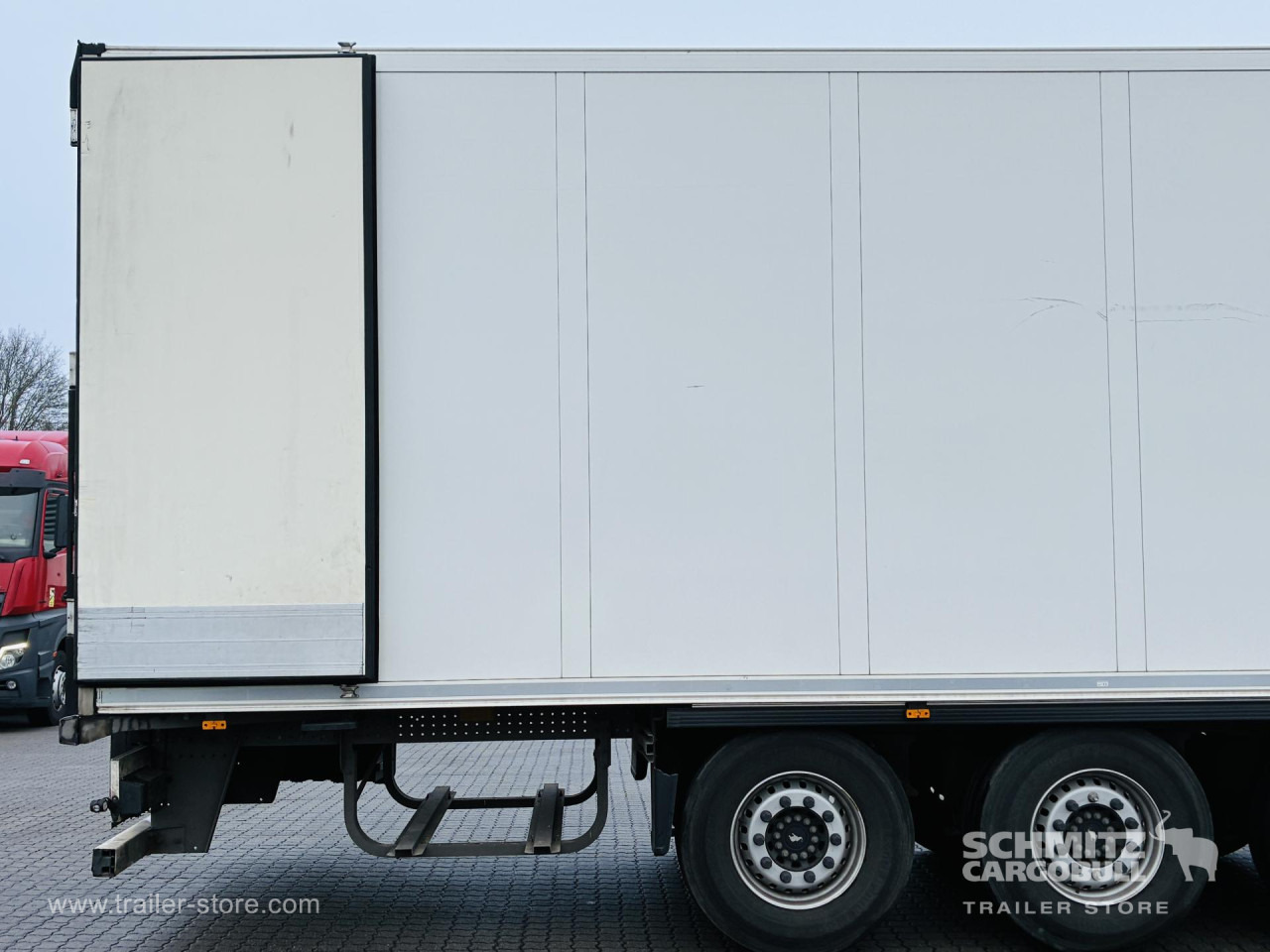 SCHMITZ Auflieger Tiefkühler Standard Double deck - Изотермичен полуремарке: снимка 4 SCHMITZ Auflieger Tiefkühler Standard Double deck - Изотермичен полуремарке: снимка 4