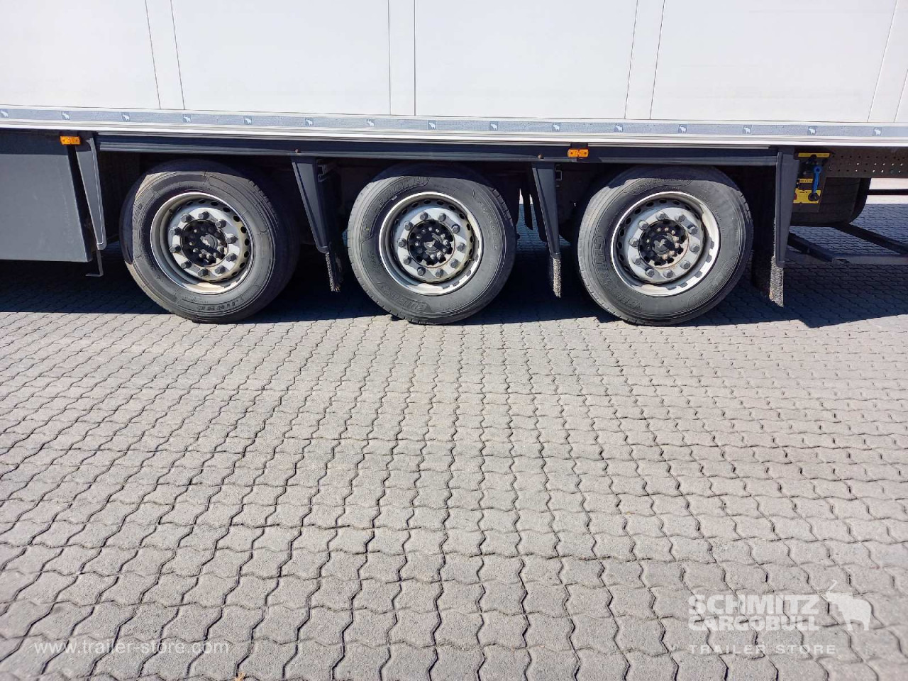 SCHMITZ Auflieger Tiefkühler Standard - Изотермичен полуремарке: снимка 5 SCHMITZ Auflieger Tiefkühler Standard - Изотермичен полуремарке: снимка 5