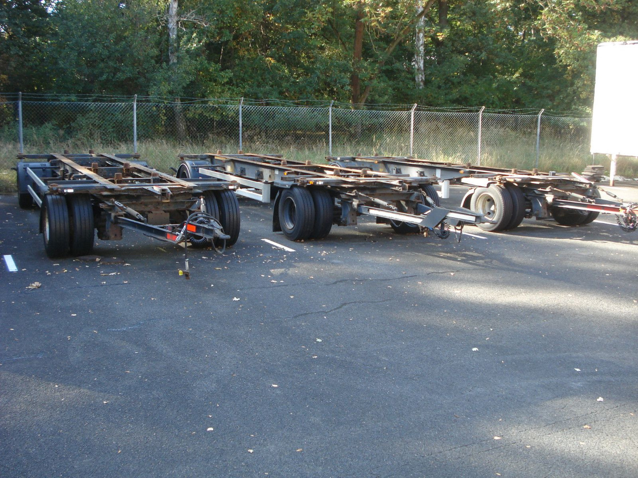 Krone AZ 18 A Drehschemel Zwillingsbereift! - Контейнеровоз/ Сменна каросерия ремарке: снимка 1 Krone AZ 18 A Drehschemel Zwillingsbereift! - Контейнеровоз/ Сменна каросерия ремарке: снимка 1