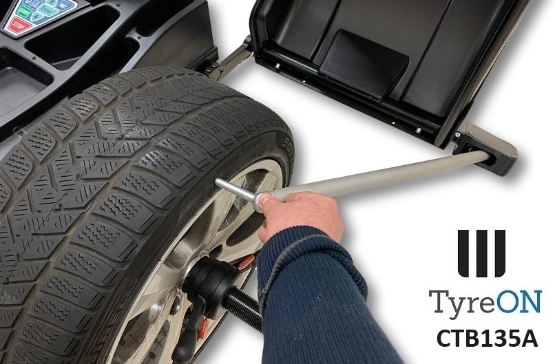 CTB135A wheel balancer - 5 ALU and 2 Steel programs - Auto input Distance + Diameter + Width - 230V - Оборудване за гаражи/ Работилници: снимка 3 CTB135A wheel balancer - 5 ALU and 2 Steel programs - Auto input Distance + Diameter + Width - 230V - Оборудване за гаражи/ Работилници: снимка 3