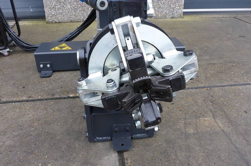 T500 upright truck tyrechanger - 26 Inch - power 3kW - Оборудване за гаражи/ Работилници: снимка 2 T500 upright truck tyrechanger - 26 Inch - power 3kW - Оборудване за гаражи/ Работилници: снимка 2