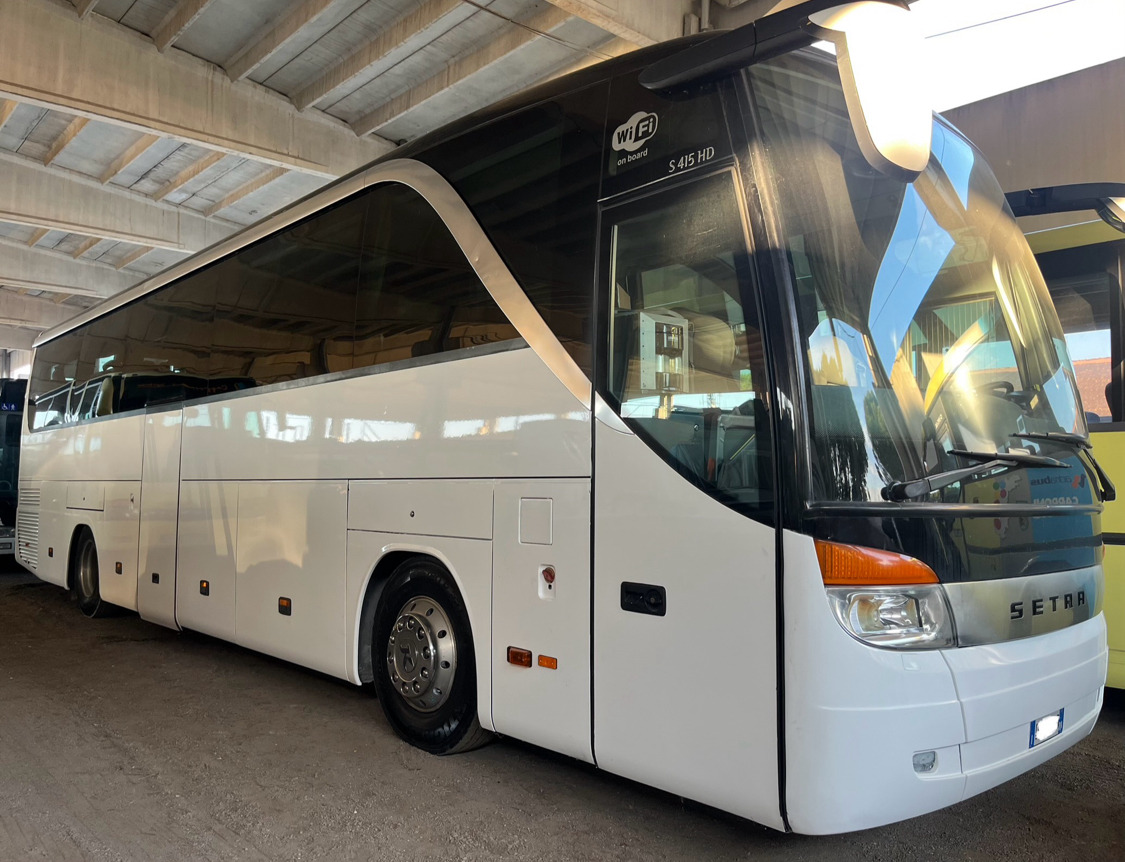 SETRA S 415 HD Top Class - Туристически автобус: снимка 1 SETRA S 415 HD Top Class - Туристически автобус: снимка 1
