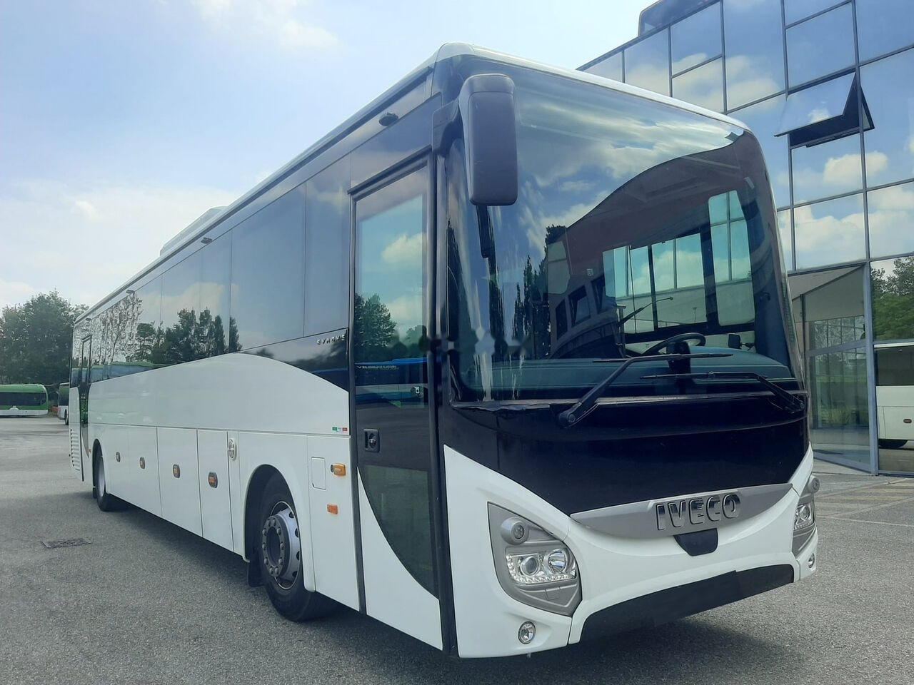 Междуградски автобус IVECO EVADYS H: снимка 1