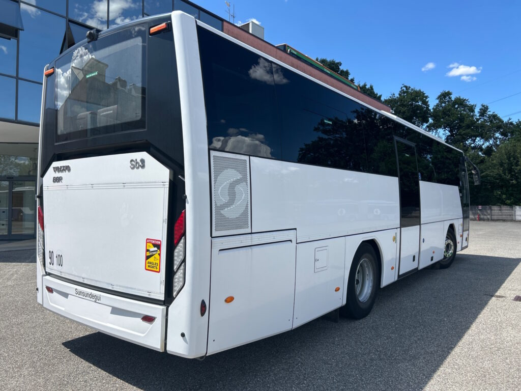 N.1 VOLVO MIDI SUNSUNDEGUI – Anno 2022 - Междуградски автобус: снимка 3 N.1 VOLVO MIDI SUNSUNDEGUI – Anno 2022 - Междуградски автобус: снимка 3