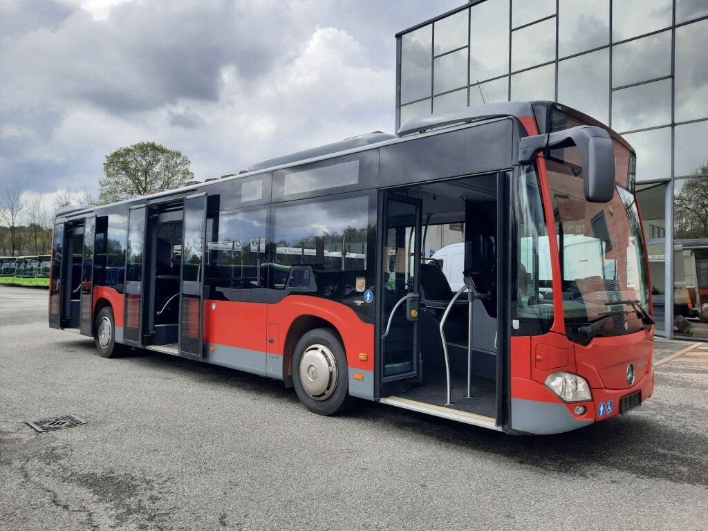 N.2 MERCEDES BENZ CITARO 628 LF – Anno 2014 - Градски автобус: снимка 1 N.2 MERCEDES BENZ CITARO 628 LF – Anno 2014 - Градски автобус: снимка 1