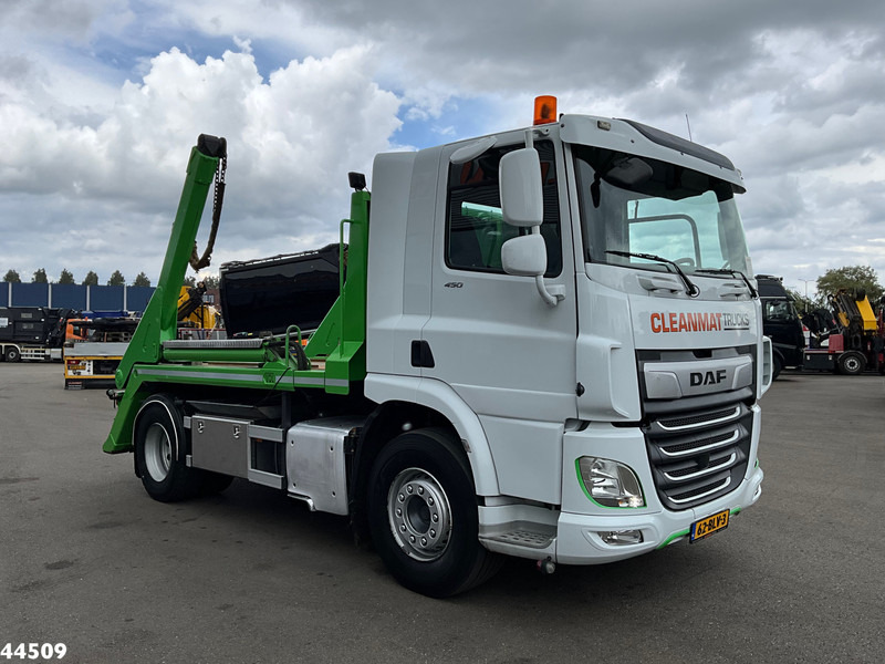 DAF FA CF 450 VDL 14 Ton portaalarmsysteem - Мултилифт за контейнери камион: снимка 2 DAF FA CF 450 VDL 14 Ton portaalarmsysteem - Мултилифт за контейнери камион: снимка 2