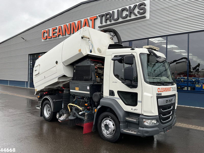 DAF FA LF 230 Euro 6 Johnston VT652 Just 87.278 km! - Мотометачна машина: снимка 1 DAF FA LF 230 Euro 6 Johnston VT652 Just 87.278 km! - Мотометачна машина: снимка 1