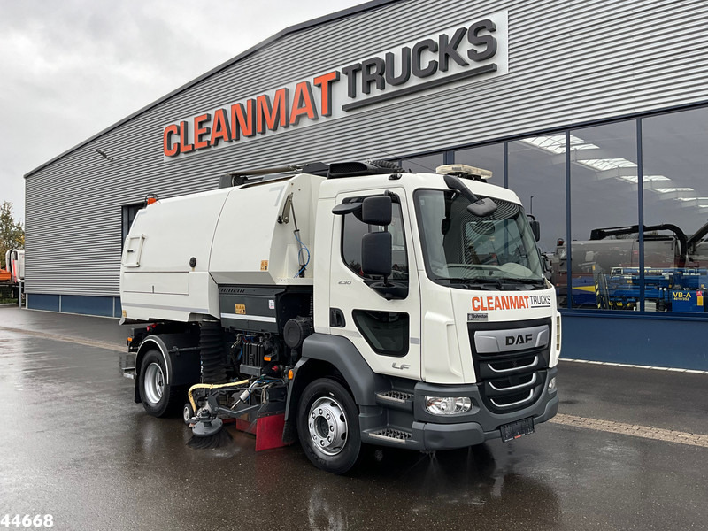 DAF FA LF 230 Euro 6 Johnston VT652 Just 87.278 km! - Мотометачна машина: снимка 2 DAF FA LF 230 Euro 6 Johnston VT652 Just 87.278 km! - Мотометачна машина: снимка 2