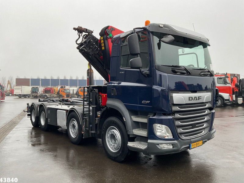 DAF FAD CF 530 8x4 Euro 6 Palfinger 33 Tonmeter laadkraan - Мултилифт с кука камион, Камион с кран: снимка 3 DAF FAD CF 530 8x4 Euro 6 Palfinger 33 Tonmeter laadkraan - Мултилифт с кука камион, Камион с кран: снимка 3