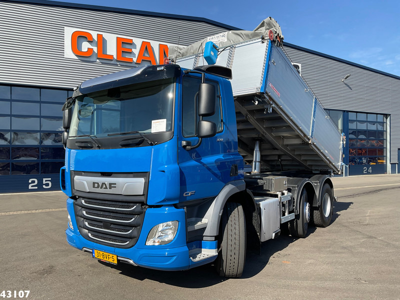 DAF FAG CF 370 Euro 6 Just 19.087 km! - Самосвал камион: снимка 1 DAF FAG CF 370 Euro 6 Just 19.087 km! - Самосвал камион: снимка 1